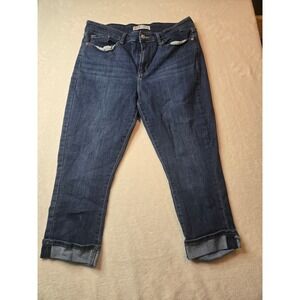 Signature Levi Strauss Womens Mid Rise Capri Jeans Dark Wash Cuffed Size 12 W31